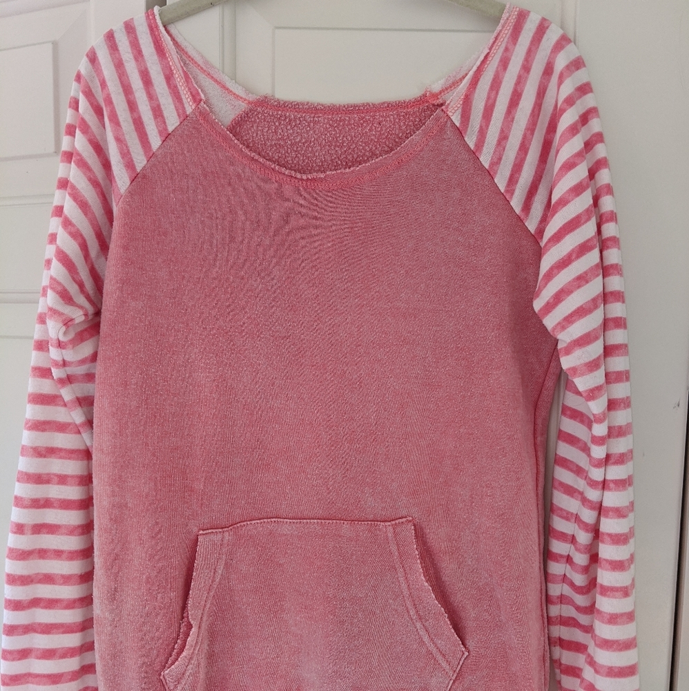 Light sweatshirt